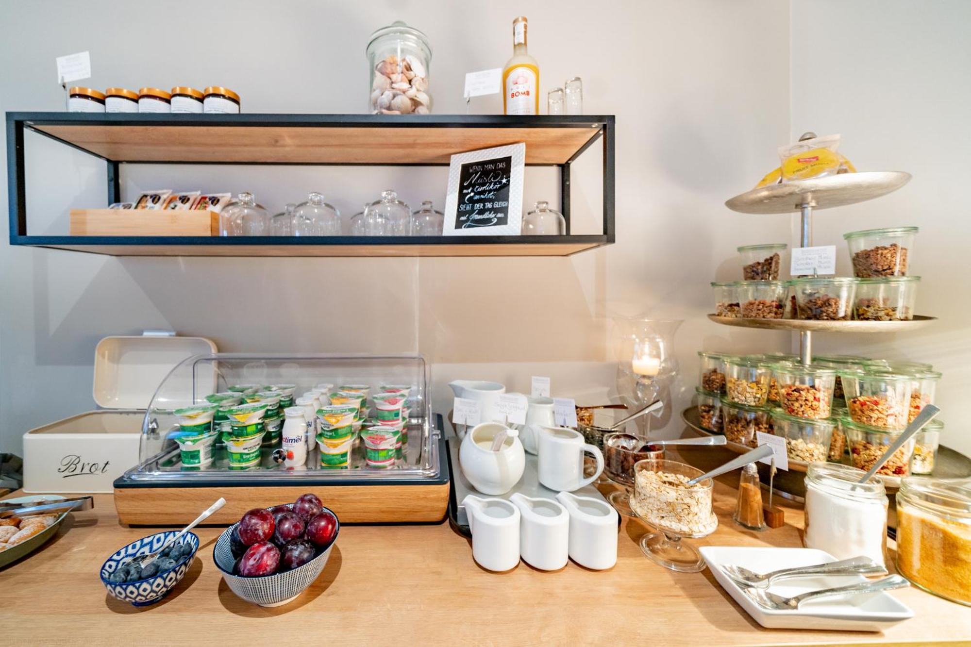 Bodenseezeit Apartmenthotel Garni 린다우 외부 사진